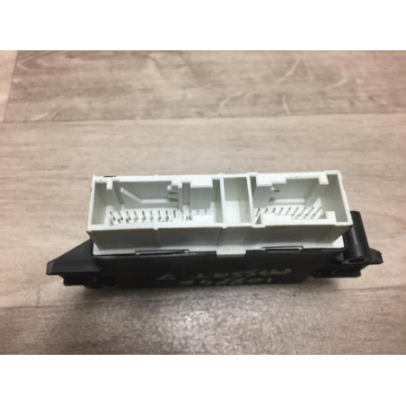 Boitier d'aide au stationnement VOLKSWAGEN PASSAT 7 PHASE 1 BREAK d’occasion