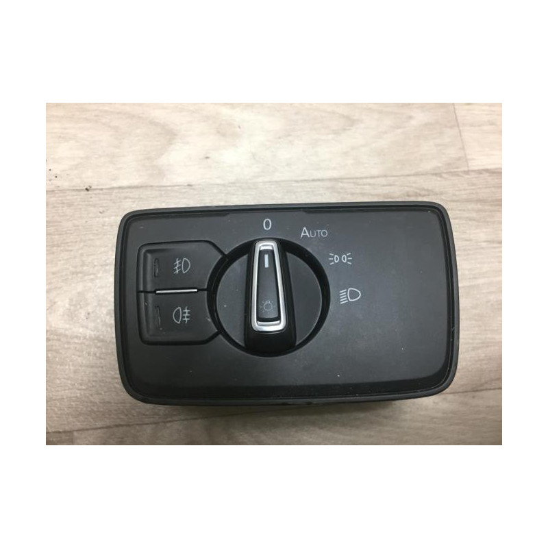 Commande de phare VOLKSWAGEN PASSAT 7 PHASE 1 BREAK d’occasion