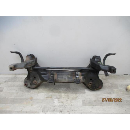 Berceau avant HYUNDAI COUPE 1 d’occasion