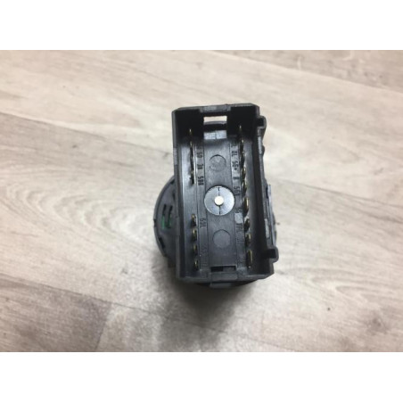 Commande de phare VOLKSWAGEN  d’occasion