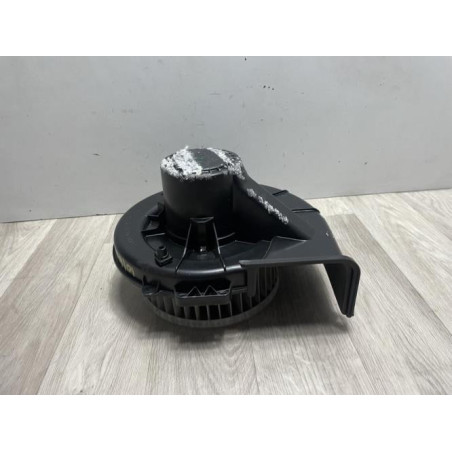 Ventilateur chauffage SKODA FABIA 3 PHASE 1 d’occasion
