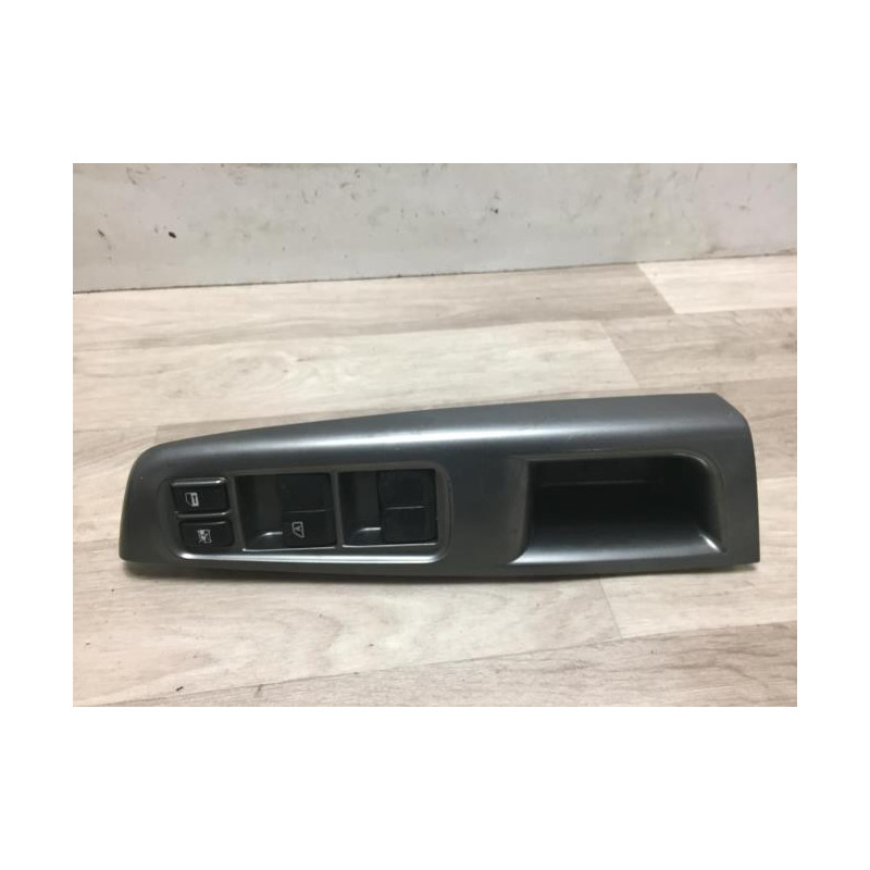 Interrupteur de leve vitre avant gauche SUBARU IMPREZA 2 d’occasion
