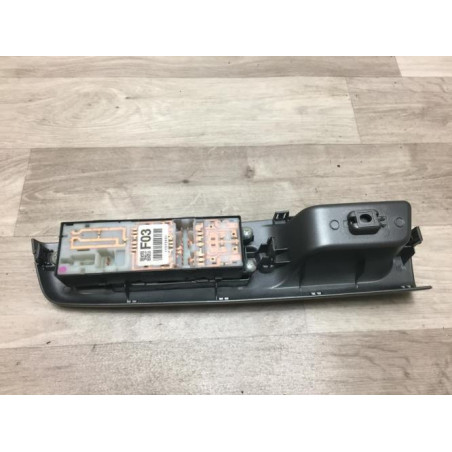 Interrupteur de leve vitre avant gauche SUBARU IMPREZA 2 d’occasion