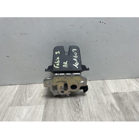 Serrure de coffre SKODA FABIA 3 PHASE 1 d’occasion