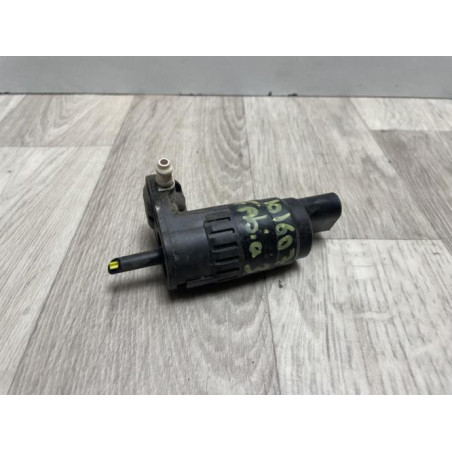 Pompe lave glace avant SKODA FABIA 3 PHASE 1 d’occasion