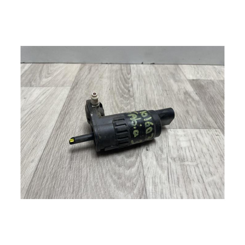 Pompe lave glace avant SKODA FABIA 3 PHASE 1 d’occasion