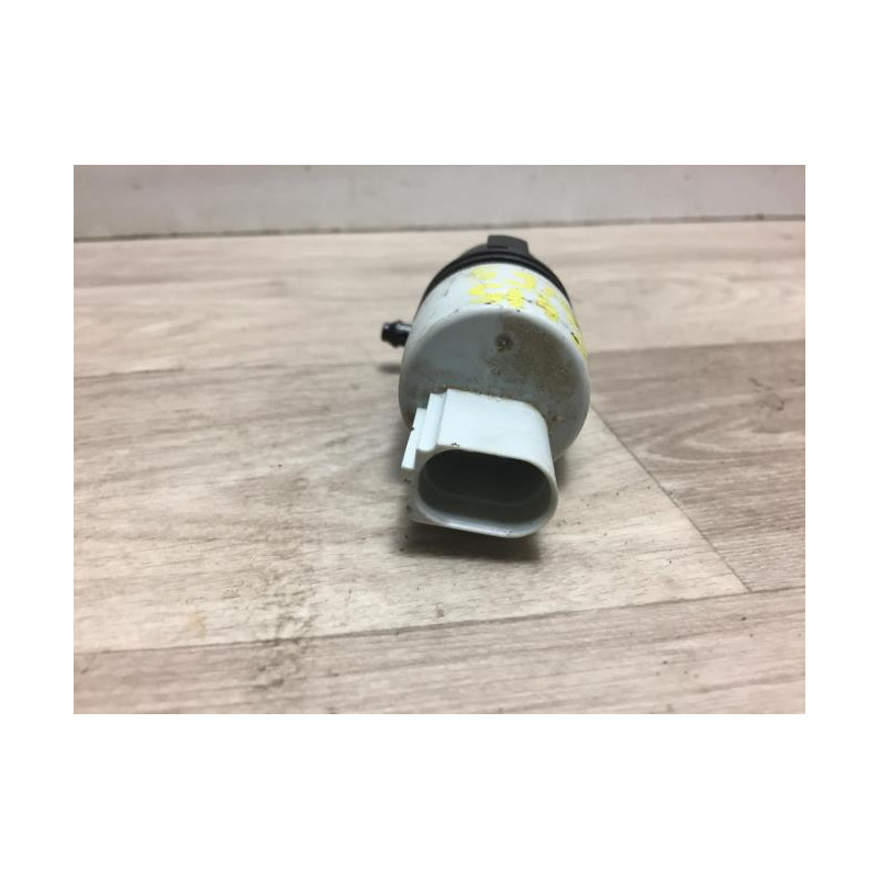 Pompe lave glace avant BMW SERIE 5 G30/F90 PHASE 2 d’occasion