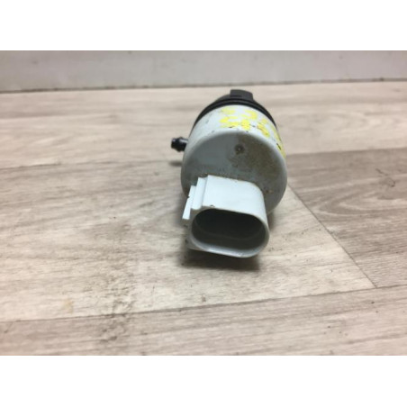 Pompe lave glace avant BMW SERIE 5 G30/F90 PHASE 2 d’occasion