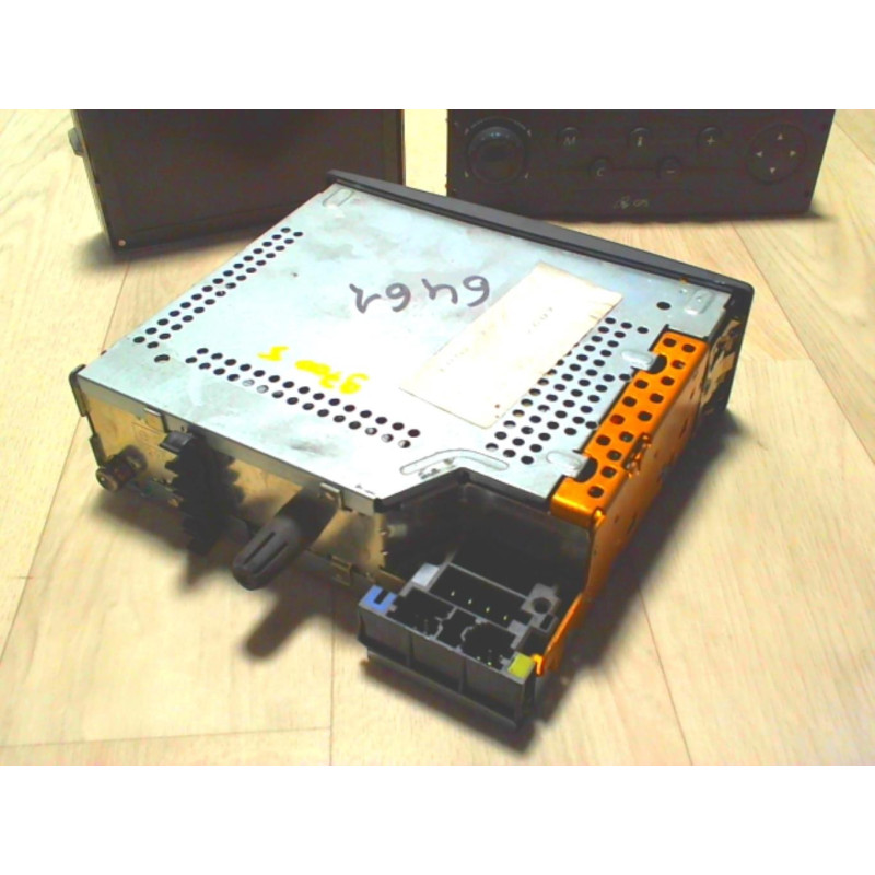 Autoradio d'origine RENAULT LAGUNA 2 PHASE 1 d’occasion