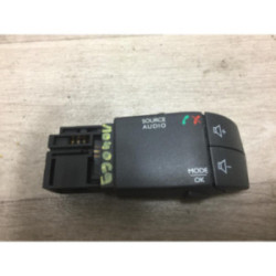 Commande autoradio RENAULT  d’occasion