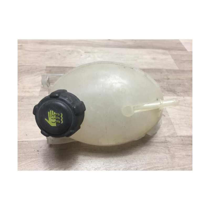 Vase d'expansion RENAULT CLIO 4 PHASE 2 d’occasion
