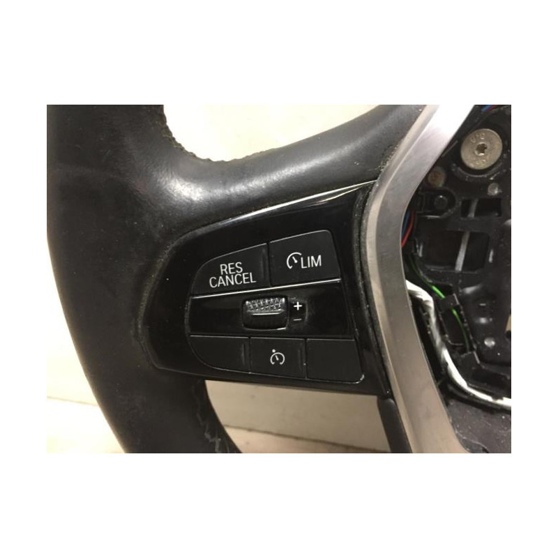 Volant BMW SERIE 5 G30/F90 PHASE 2 d’occasion
