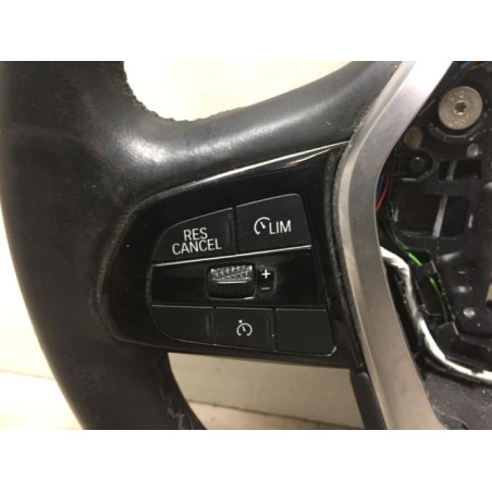 Volant BMW SERIE 5 G30/F90 PHASE 2 d’occasion