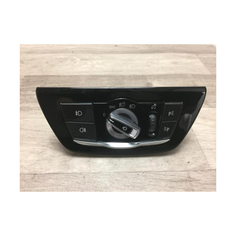 Commande de phare BMW SERIE 5 G30/F90 PHASE 2 d’occasion