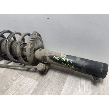 Amortisseur avant droit VOLKSWAGEN PASSAT 7 PHASE 1 BREAK d’occasion