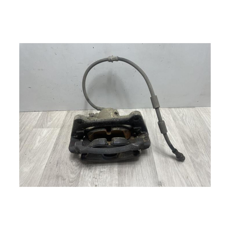Etrier avant gauche (freinage) VOLKSWAGEN PASSAT 7 PHASE 1 BREAK d’occasion