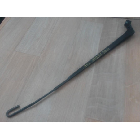 Bras essuie glace avant gauche TOYOTA YARIS I PHASE 2 d’occasion