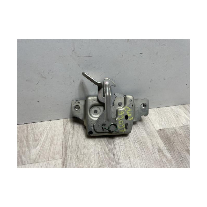 Serrure de capot RENAULT CLIO 3 PHASE 2 d’occasion