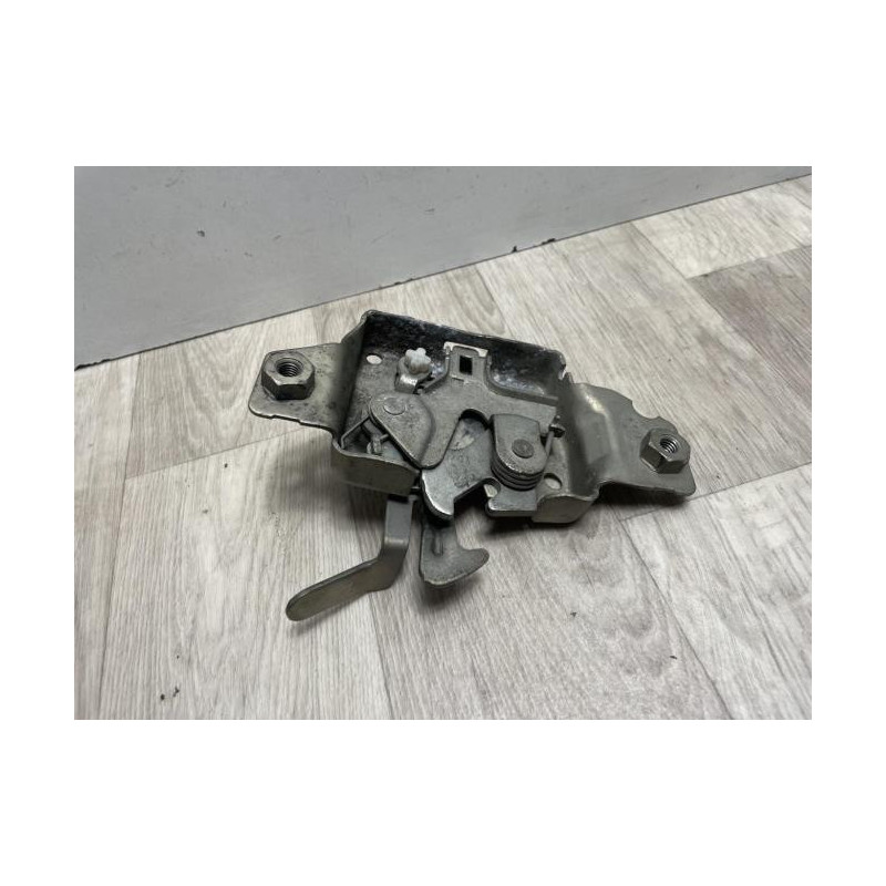 Serrure de capot RENAULT CLIO 3 PHASE 2 d’occasion