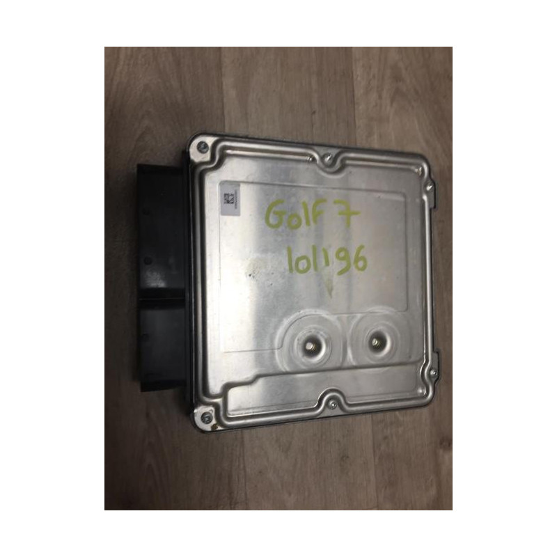 Calculateur moteur VOLKSWAGEN GOLF 7 PHASE 1 d’occasion