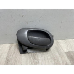 Poignee interieur avant gauche PEUGEOT 206 PHASE 1 d’occasion