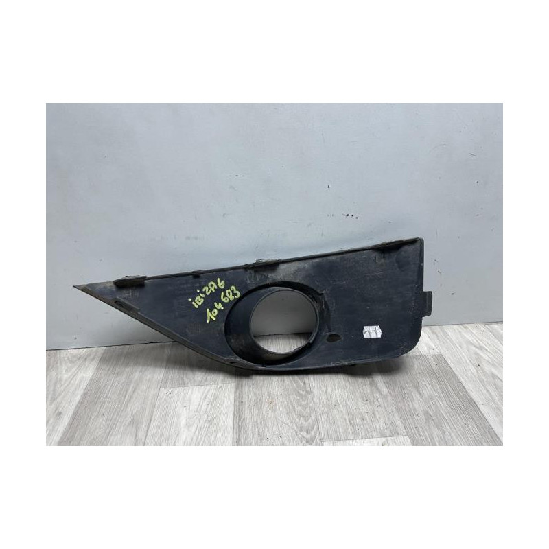 Enjoliveur anti brouillard SEAT IBIZA 4 PHASE 1 d’occasion