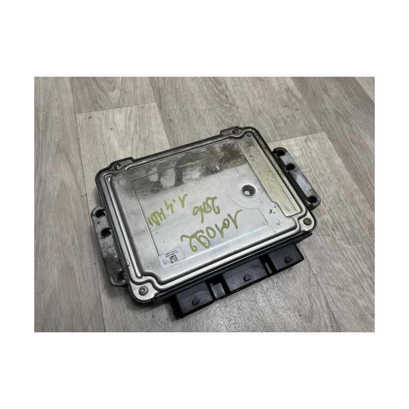 Calculateur moteur PEUGEOT 206 PHASE 1 d’occasion