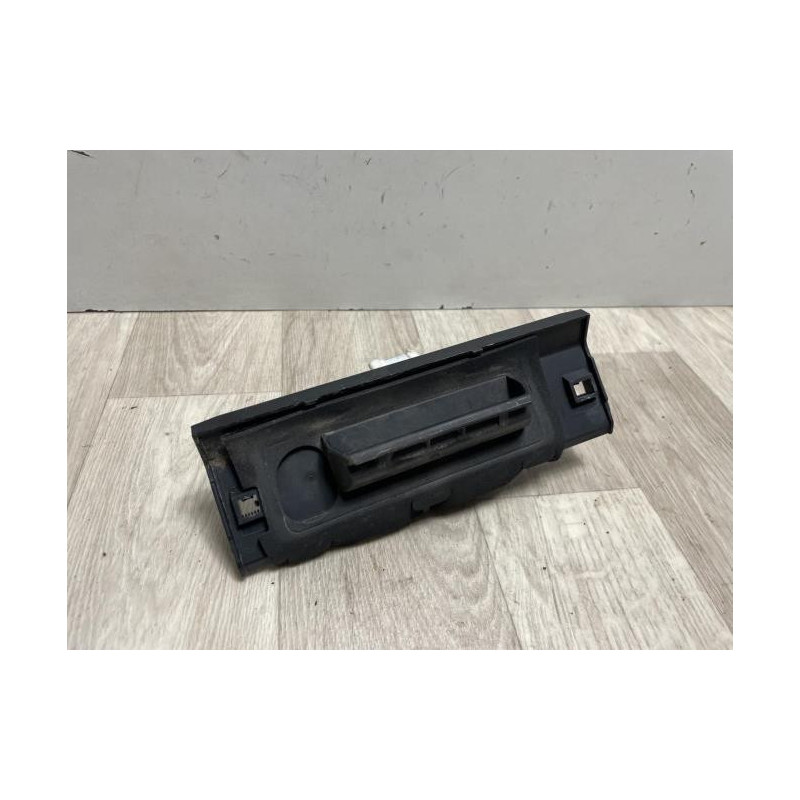 Bouton de coffre PEUGEOT 206 PHASE 1 d’occasion