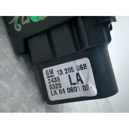 Commande de phare OPEL ZAFIRA B PHASE 1 d’occasion