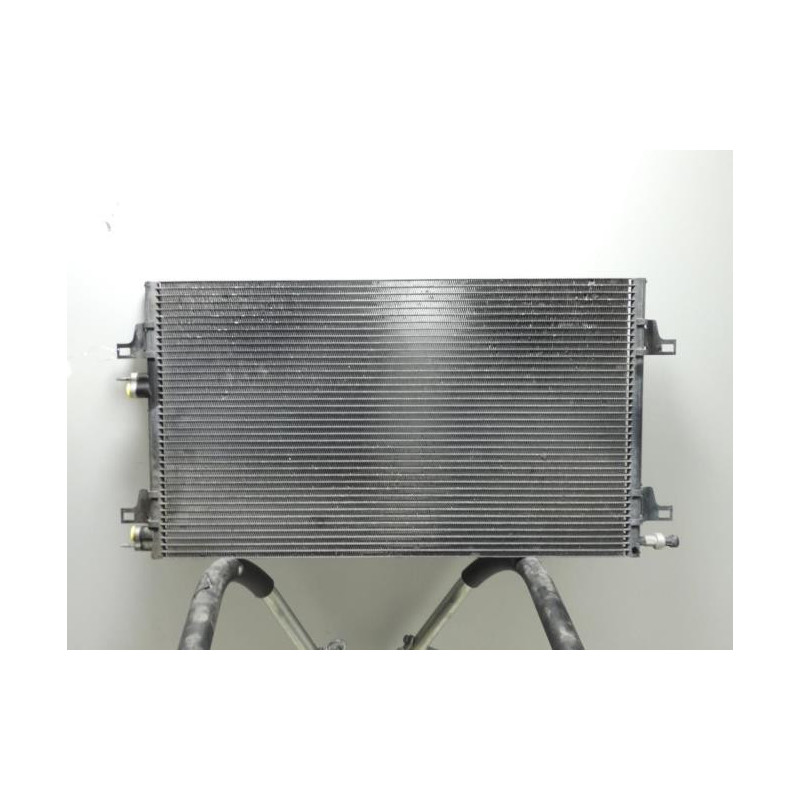 Condenseur de clim RENAULT LAGUNA 2 PHASE 2 d’occasion