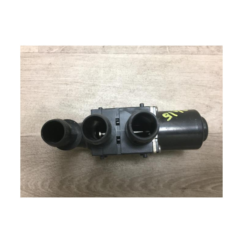 Boitier eau BMW SERIE 5 G30/F90 PHASE 2 d’occasion
