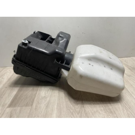 Boitier filtre a air SUBARU IMPREZA 2 d’occasion