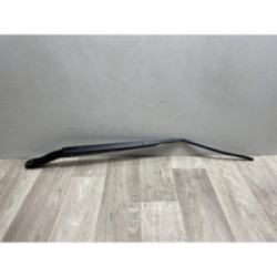 Bras essuie glace avant droit RENAULT MEGANE 3 PHASE 2 d’occasion