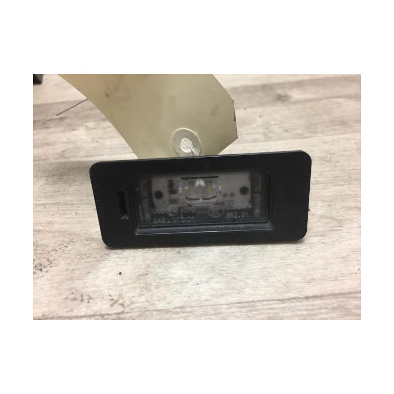 Eclairage de plaque BMW SERIE 5 G30/F90 PHASE 2 d’occasion