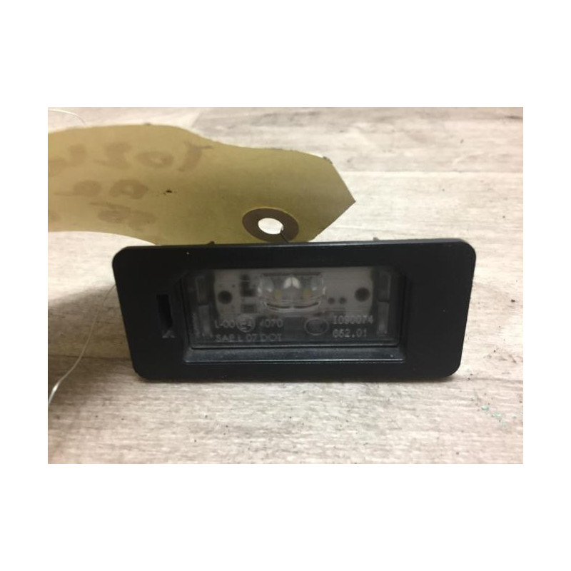 Eclairage de plaque BMW SERIE 5 G30/F90 PHASE 2 d’occasion