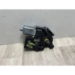 Moteur leve vitre avant droit RENAULT MEGANE 3 PHASE 2 d’occasion