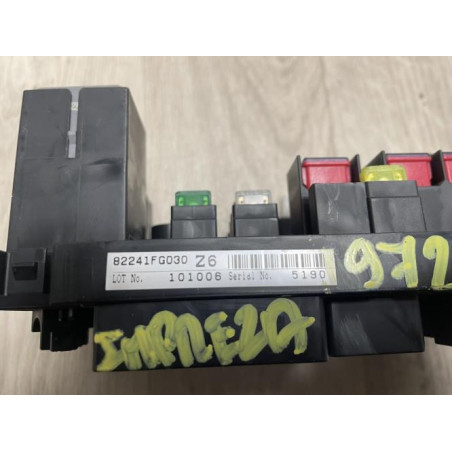 Porte fusible SUBARU IMPREZA 2 d’occasion