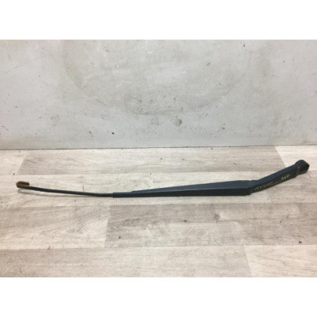 Bras essuie glace avant droit NISSAN NV200 d’occasion