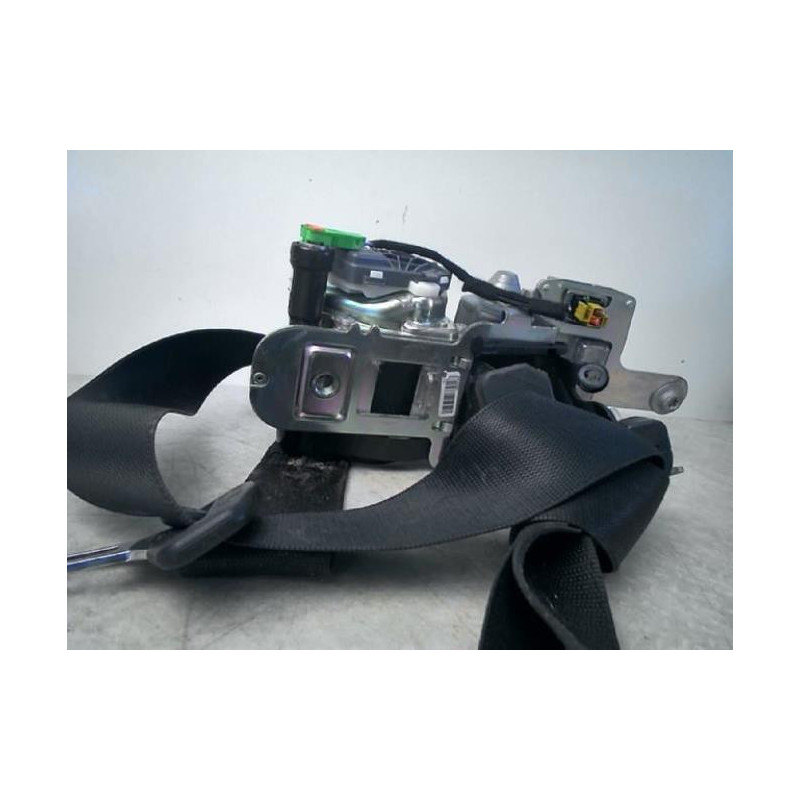 Ceinture avant gauche MERCEDES CLASSE E 207 PHASE 1 CABRIOLET d’occasion