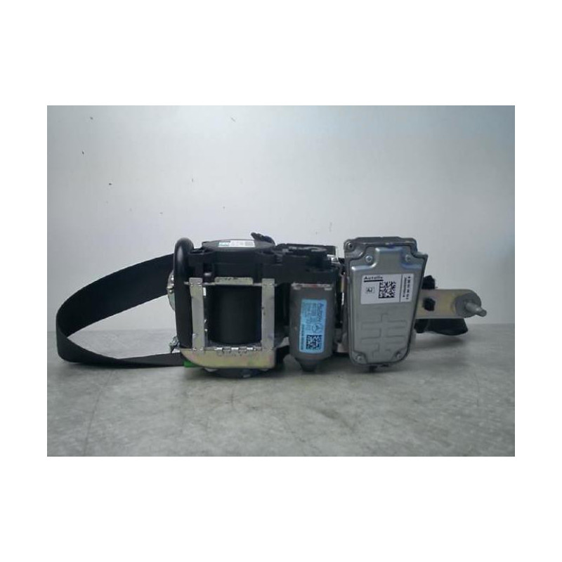 Ceinture avant droit MERCEDES CLASSE E 207 PHASE 1 CABRIOLET d’occasion