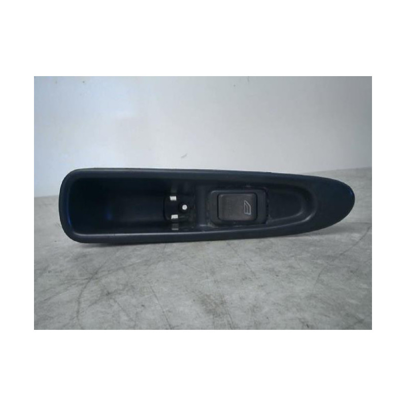 Interrupteur de leve vitre avant gauche VOLVO S 40 1 PHASE 1 d’occasion