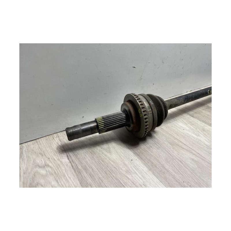 Cardan arriere droit (transmission) NISSAN X-TRAIL 1 PHASE 2 d’occasion