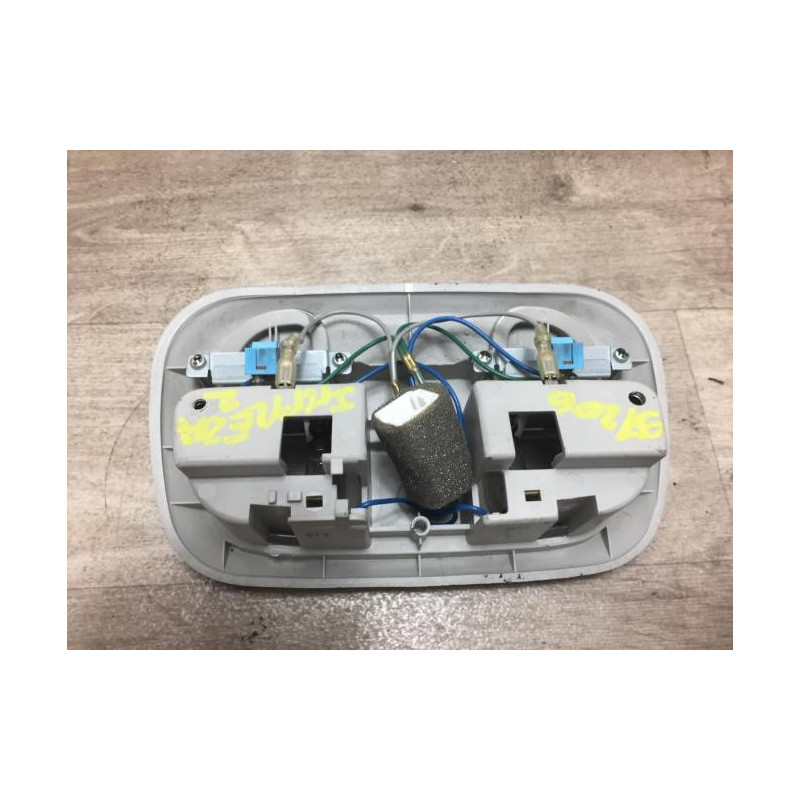 Eclairage de plafonnier SUBARU IMPREZA 2 d’occasion