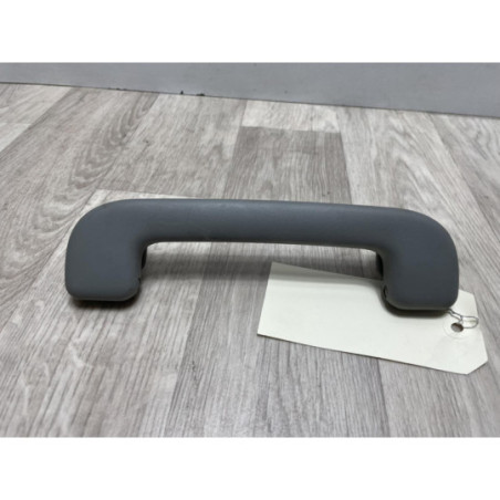 Poignee de maintien arriere gauche RENAULT CLIO 2 PHASE 2 d’occasion