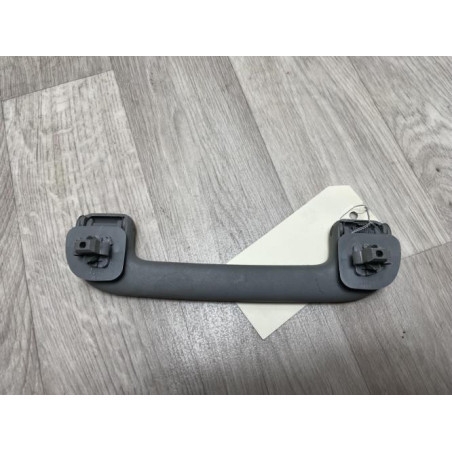 Poignee de maintien arriere gauche RENAULT CLIO 2 PHASE 2 d’occasion