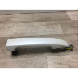 Poignee porte avant droit SUBARU IMPREZA 2 d’occasion