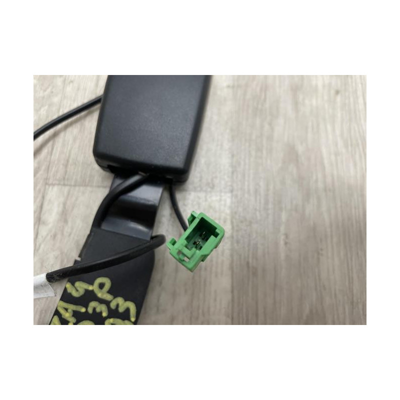 Attache ceinture avant droit SEAT IBIZA 4 PHASE 1 d’occasion