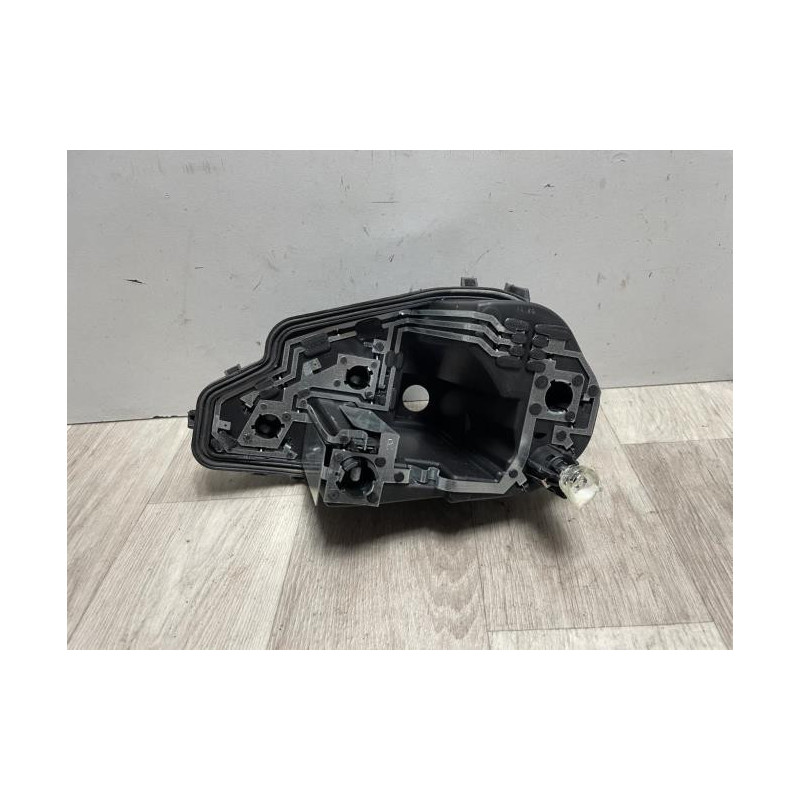 Platine feu arriere droit SEAT IBIZA 4 PHASE 1 d’occasion