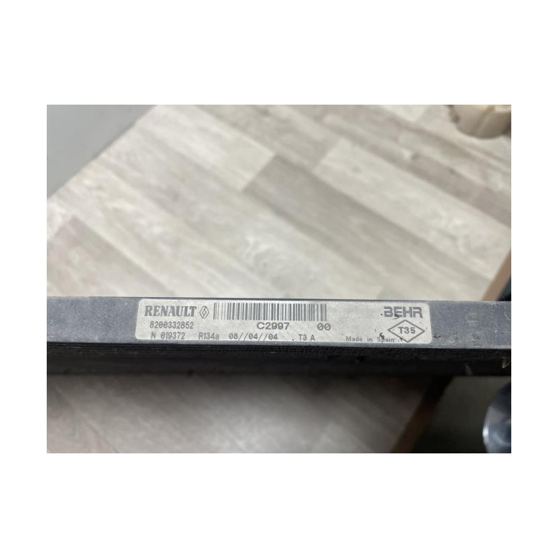 Radiateur clim RENAULT LAGUNA 2 PHASE 2 BREAK d’occasion