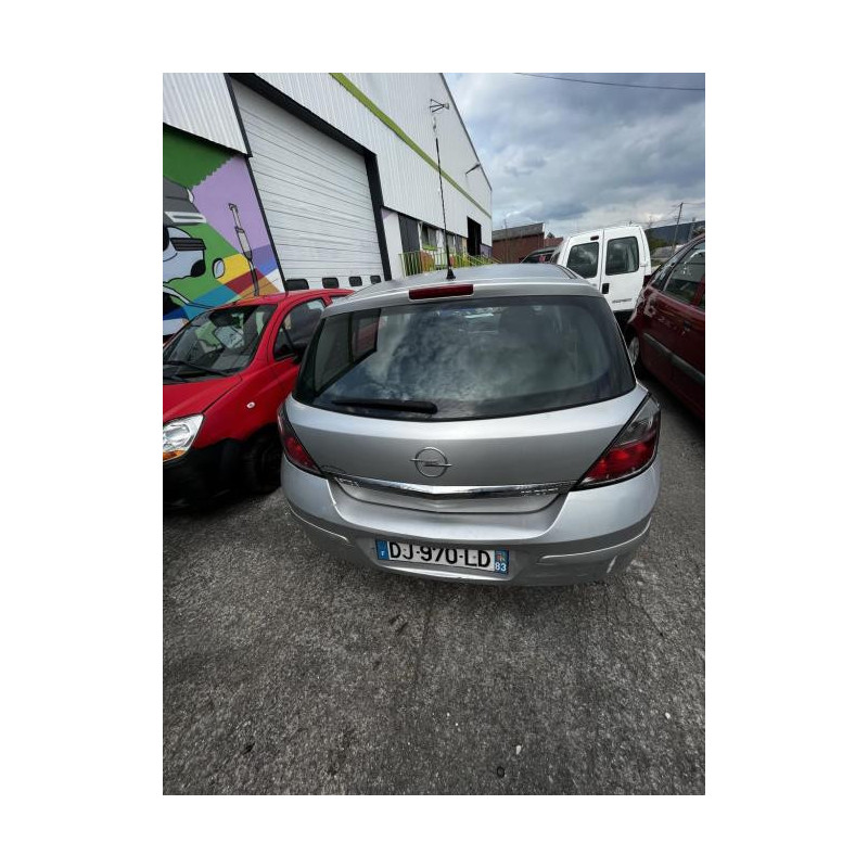 Baie de pare brise OPEL ASTRA H PHASE 2 d’occasion